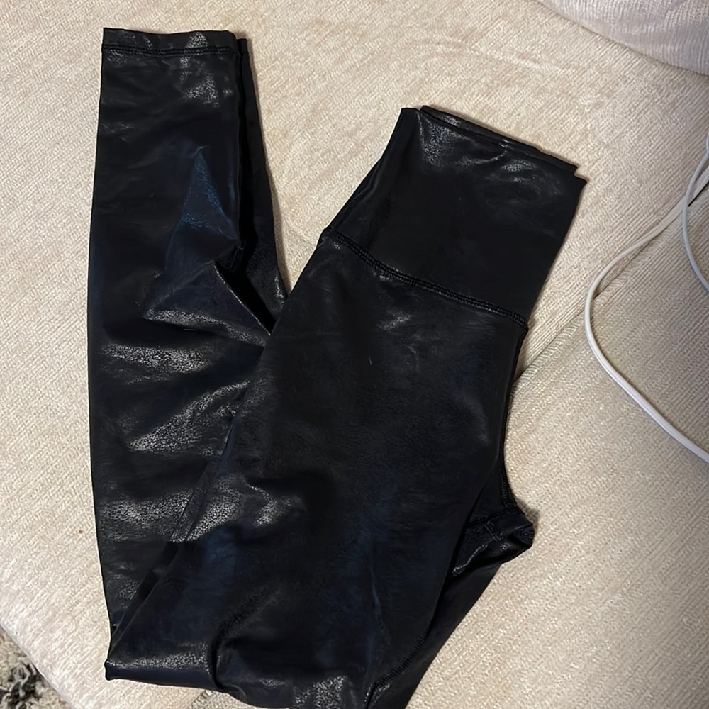 Aerie Black Leggings (S)